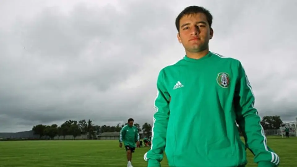 Tostado, separado de Chivas por indisciplinas