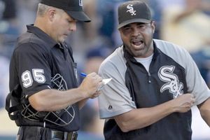 Ozzie Guillén continuará en Chicago hasta 2012