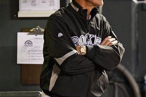 Manager de Rockies fue hospitalizado tras desmayarse