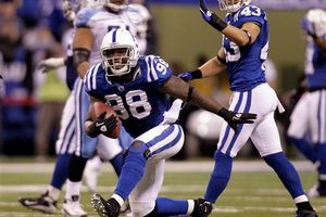 Indianápolis llega a postemporada; Potros doblega 23-20 a Titanes