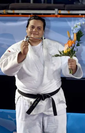 Zambotti gana oro en Copa del Mundo de Judo