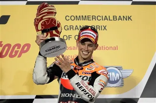 Casey Stoner se impone en el GP de Qatar