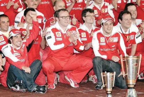 Dueño de Ferrari pide cautela ante el repunte de su escudería