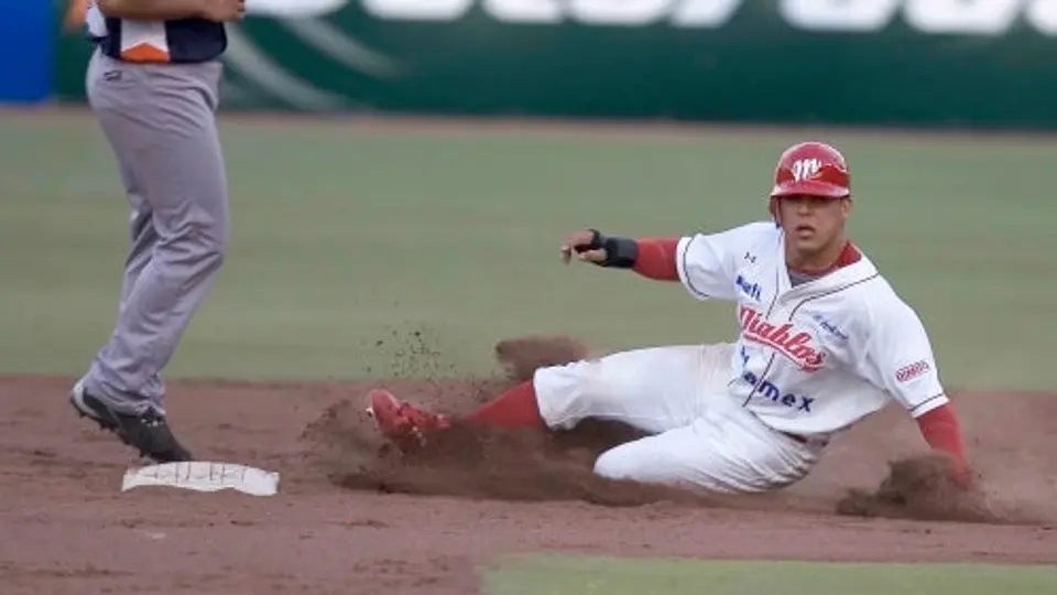 Con victoria de los Tigres en Guerra Civil, inicia campaña en la LMB