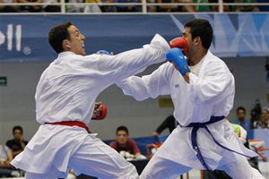 Alberto Ramírez gana plata en karate para México