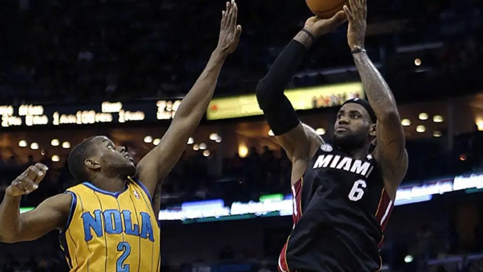 Tras perder ante Chicago, Heat derrota a Hornets