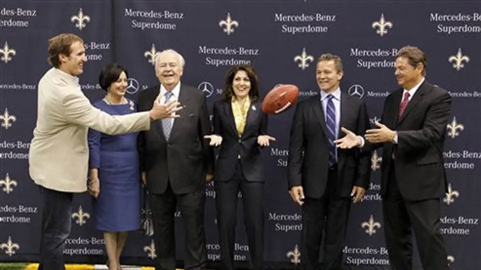 El estadio de Nueva Orleáns cambiará de nombre a Mercedes-Benz