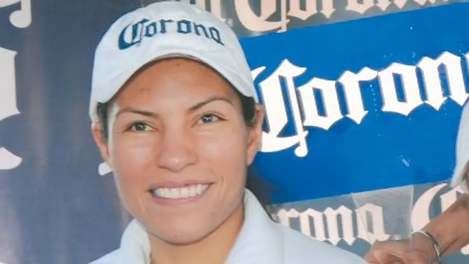 La 'Guerrera' Torres, con todo ante Yamaguchi en el Neza 86
