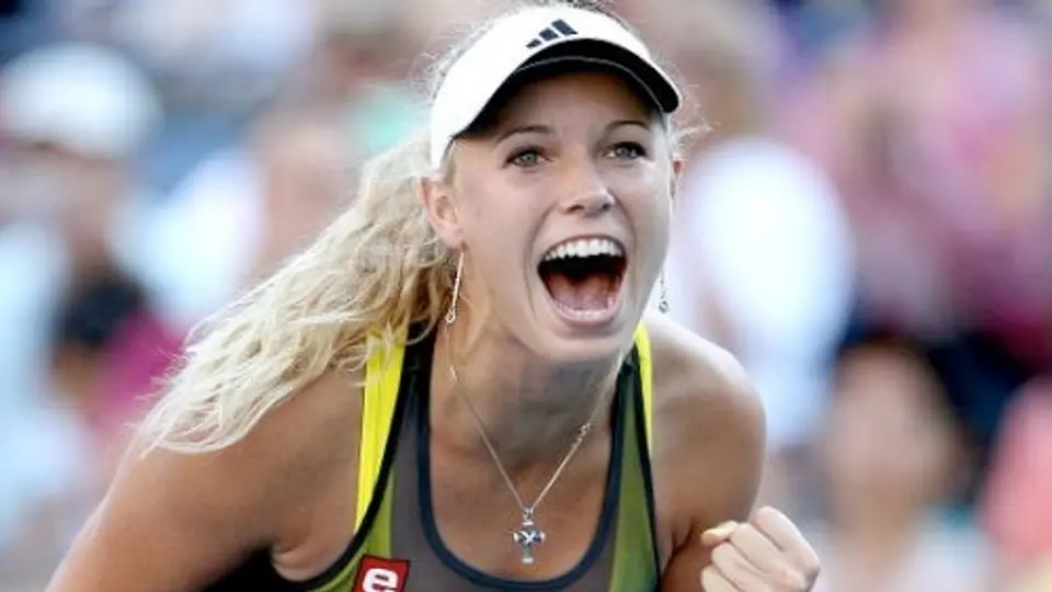 Nadal y Wozniacki ganan premios de la FIT