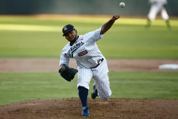 Mantiene Sultanes el segundo lugar de la Zona Norte