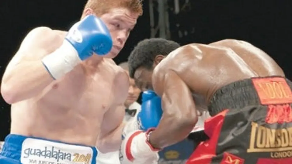 Canelo' buscará nuevo rival; Senchenko no quiso exponer título