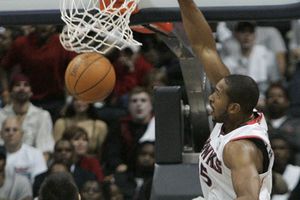 Con 'doble doble' de Horford, Atlanta vence a Wizards