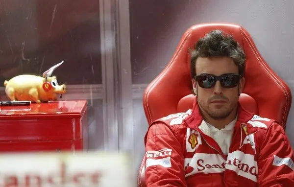 Alonso, halagado por ser el rival más fuerte para Red Bull