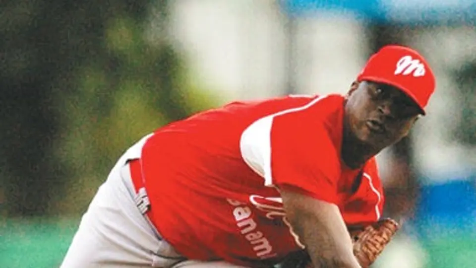 Diablos Rojos gana a Puebla y pone 2-1 la serie a su favor