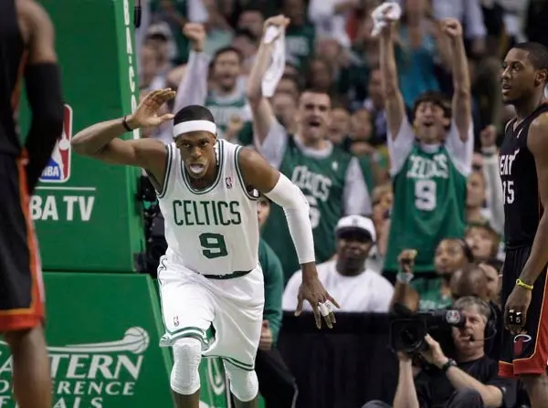 Rajon Rondo, suspendido un juego