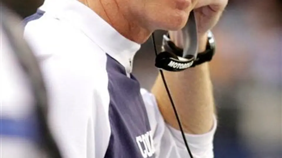 Jason Garrett será coach de Vaqueros por cuatro años