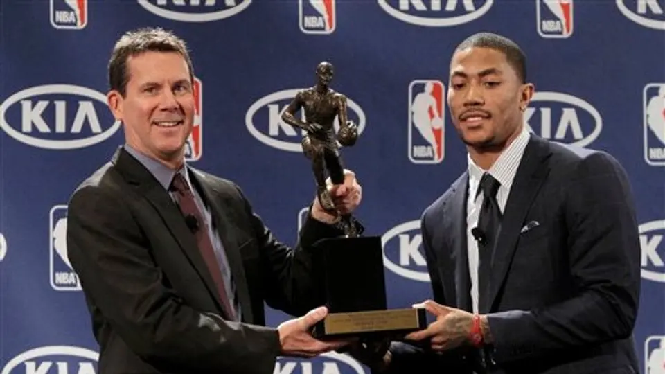 Derrick Rose, de Bulls, es el MVP de la campaña