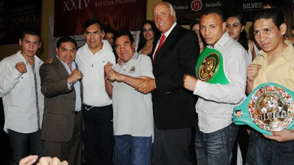 'Cebiche' Ibarra se eliminará ante filipino en busca del cetro Supermosca del CMB