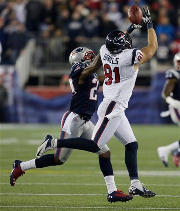 Owen Daniels, de Houston Texas durante el juego ante Patriotas ha tenido grandes intervenciones | AP