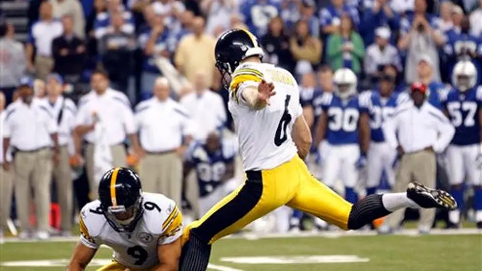 Pittsburgh doma a los Potros con gol de campo y gana 23-20