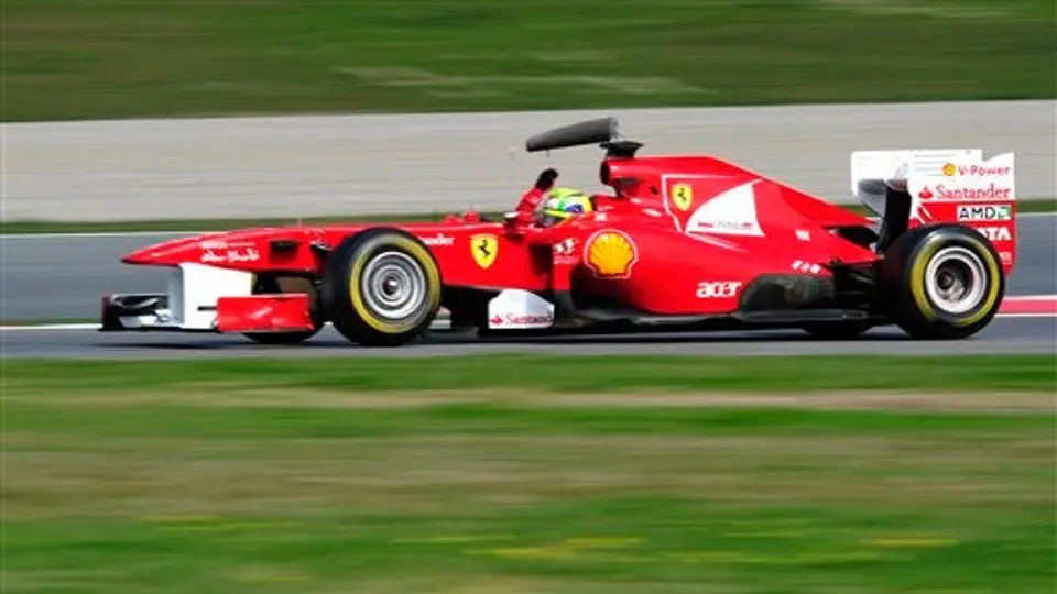 Felipe Massa pide un Ferrari más rápido