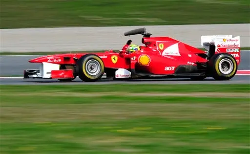Felipe Massa pide un Ferrari más rápido