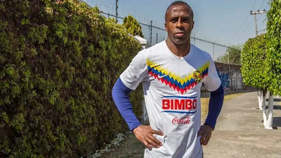 Chucho Benítez, el goleador está de regreso
