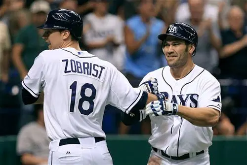 Tampa Bay derrota a Yanquis y se aferra a la calificación