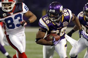 Vikingos cortan al esquinero Antoine Winfield