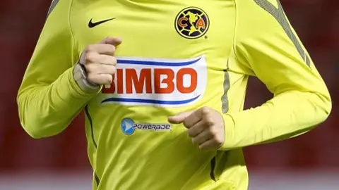 Paris Saint-Germain es opción para Memo Ochoa