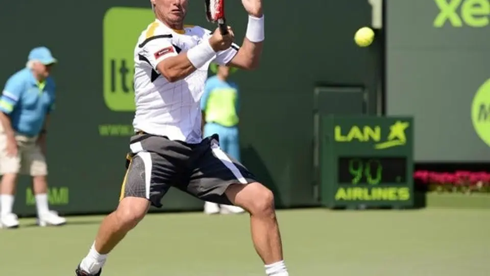 Hewitt avanza en el Masters de Miami