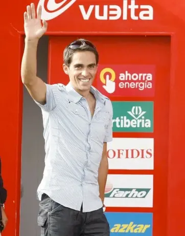 Contador, absuelto de acusación de dopaje