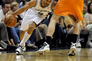 Spurs sale de mala racha ante Suns