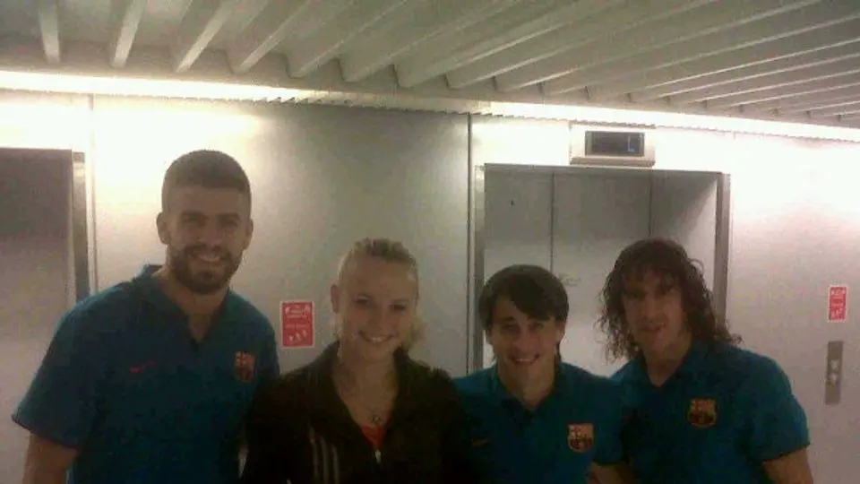 Caroline Wozniacki visita al Barcelona en su hotel