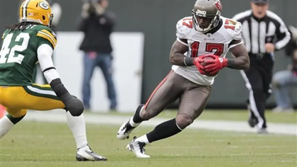 Arrelious Benn llega a las Águilas de Filadelfia