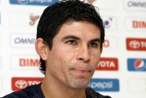 Magallón sabe que no es indispensable en Chivas