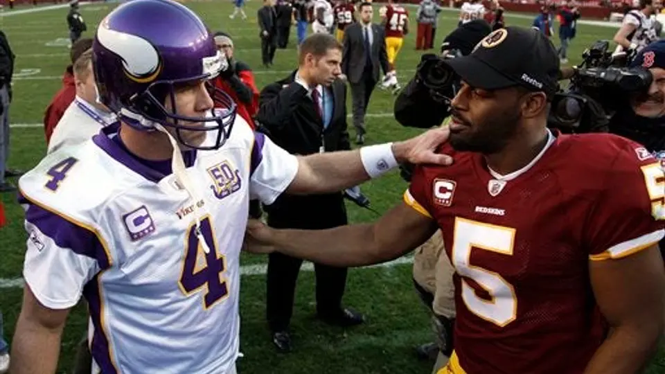 Favre rompe mala racha de Vikingos; Minnesota vence 17-13 a Washington