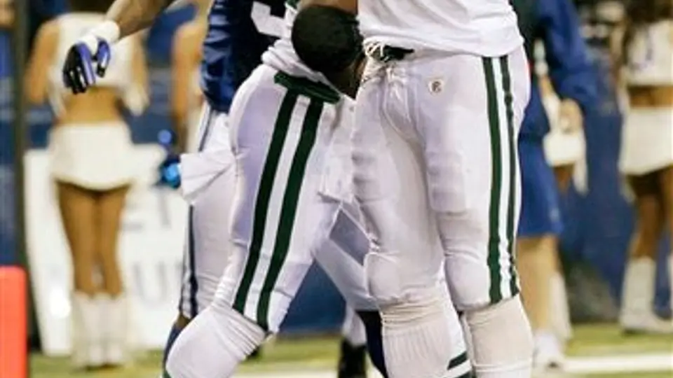 Tomlinson doma a Potros; Jets vence dramáticamente 17-16 a Indianapolis