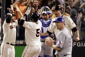 Los Gigantes pegan primero; derrotan 11-7 a Rangers