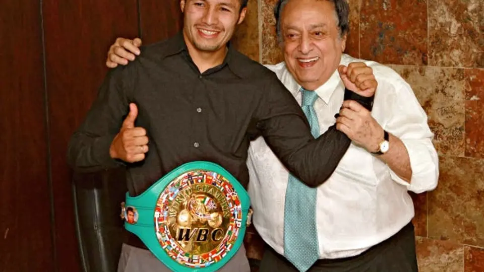 Jhonny González asegura que le sacará brillo a su cinturón