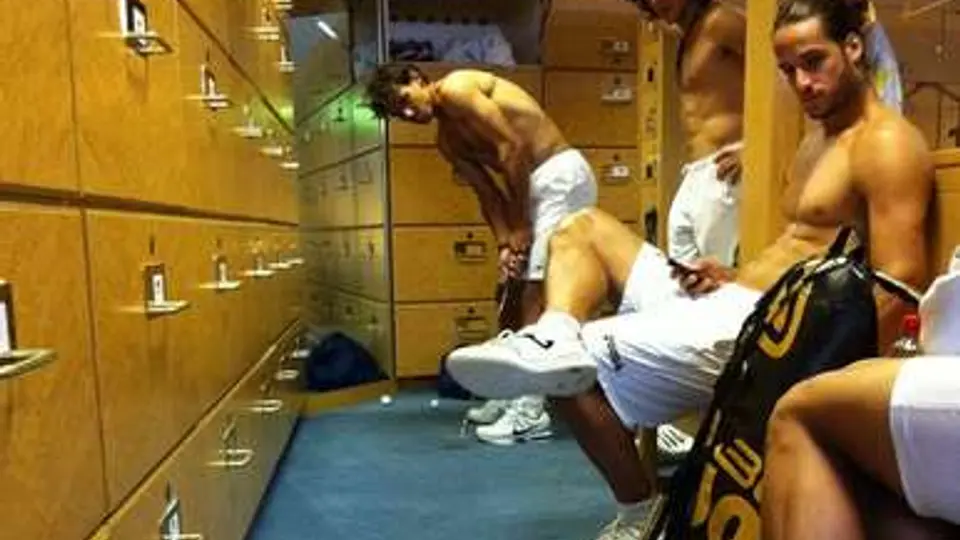 Nadal cambia la raqueta por un palo de golf