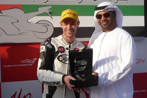 Motociclista muere por embestida de piloto tras ganar carrera