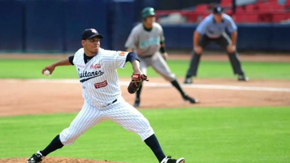Sultanes suman la segunda derrota de la serie ante Broncos