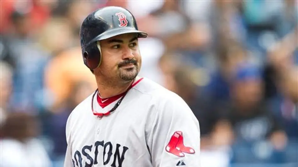 Adrián González conecta su Jonrón 24