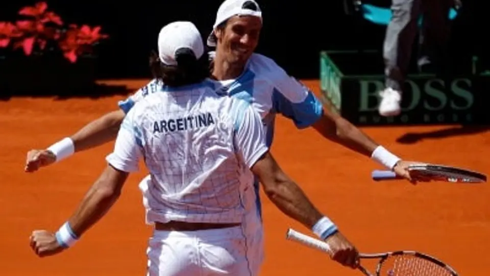 España y Argentina se clasifican a Cuartos de Final en Copa Davis