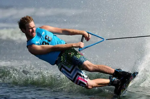 Estados Unidos se lleva el oro en wakeboard en el esquí acuático
