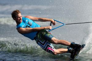 Estados Unidos se lleva el oro en wakeboard en el esquí acuático