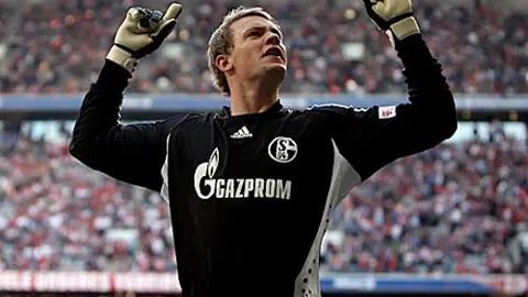 Neuer no seguirá en Schalke 04 y suena para el Bayern