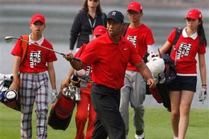 Woods siente que su juego empieza a mejorar