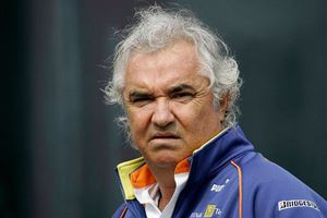 Flavio Briatore da por perdido el Mundial para Ferrari